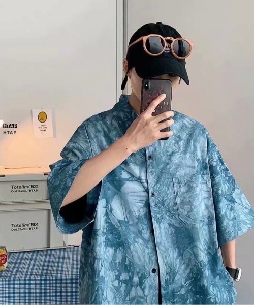 CREARE -LINO-（クレアーレリノ）の「タイダイ柄/ニュアンス半袖シャツ（シャツ/ブラウス・メンズ・ブラック/ブルー・MEDIUM/LARGE）」の9枚目の写真