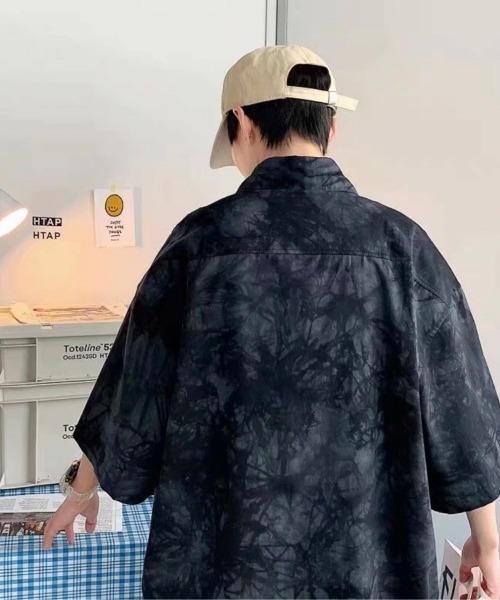 CREARE -LINO-（クレアーレリノ）の「タイダイ柄/ニュアンス半袖シャツ（シャツ/ブラウス・メンズ・ブラック/ブルー・MEDIUM/LARGE）」の6枚目の写真