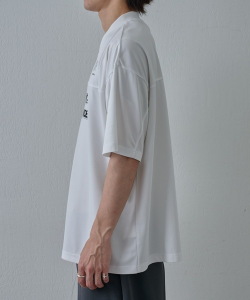COLONY 2139（コロニートゥーワンスリーナイン）の「ゲームシャツ半袖T（Tシャツ/カットソー・メンズ・ホワイト/ブラック・MEDIUM/LARGE）」の15枚目の写真