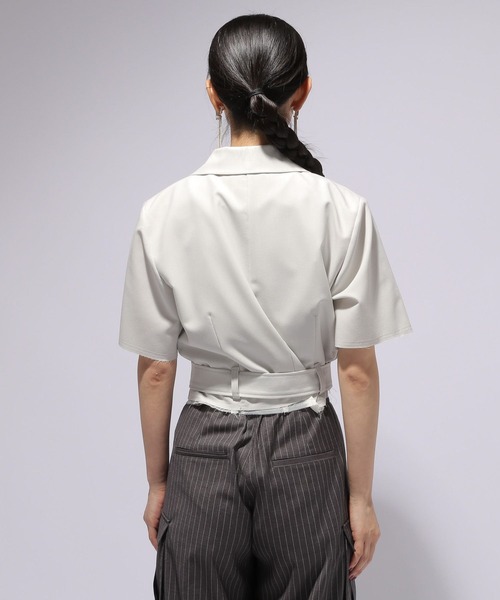 HARE（ハレ）の「カットオフショートジャケット(HARE)（テーラードジャケット・レディース・オフホワイト/ブラック・FREE）」の11枚目の写真