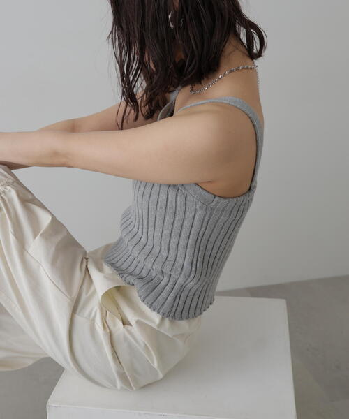 FREE'S MART(フリーズマート)の「◆リブニットタンクトップ(タンクトップ・レディース・ホワイト/グレー/ブラック/レッド・FREE)」の13枚目の写真