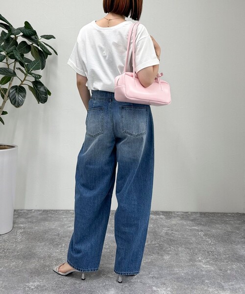 fredy emue（フレディエミュ）の「シルケット袖口 ロールTシャツ（Tシャツ/カットソー・レディース・ピンク/グレイッシュブルー/オフホワイト/チャコールグレー/グレイッシュベージュ・38）」の9枚目の写真