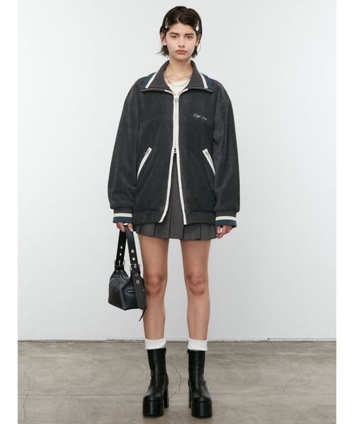 EMODA(エモダ)の「ワイドショルダースクエアバッグ(ハンドバッグ・レディース・ブラック/シルバー/キャメル・FREE)」の12枚目の写真