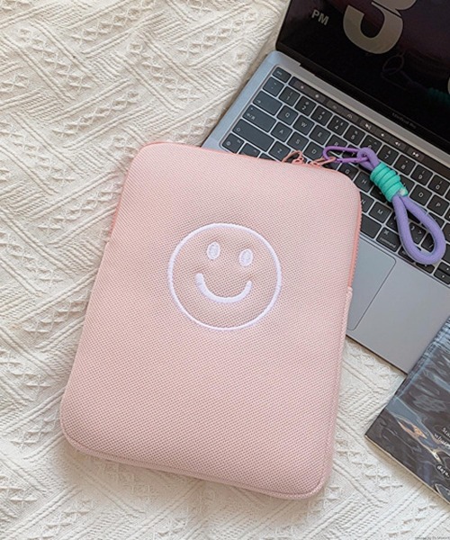TONE SELECT GOODS(トーンセレクトグッズ)の「Liaa/スマイル  PC タブレットケース 11インチ/13インチ A18385(PC・タブレットケース・レディース・ピンク系その他2/ホワイト系その他2/ブラック系その他/ブラック系その他2/ピンク系その他/ホワイト系その他・B/A)」の6枚目の写真