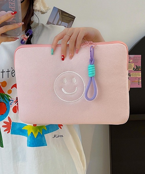 TONE SELECT GOODS(トーンセレクトグッズ)の「Liaa/スマイル  PC タブレットケース 11インチ/13インチ A18385(PC・タブレットケース・レディース・ピンク系その他2/ホワイト系その他2/ブラック系その他/ブラック系その他2/ピンク系その他/ホワイト系その他・B/A)」の9枚目の写真