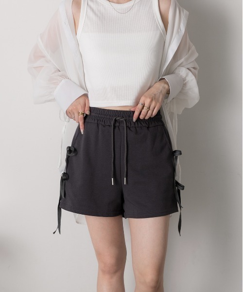 ad thie(アドティエ)の「サイドリボンショートパンツ(スウェットパンツ・レディース・ブラック/チャコール/杢グレー/オフホワイト・FREE)」の21枚目の写真