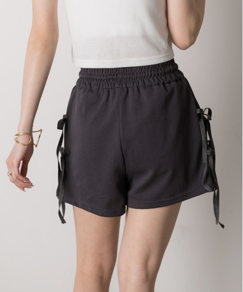 ad thie(アドティエ)の「サイドリボンショートパンツ(スウェットパンツ・レディース・ブラック/チャコール/杢グレー/オフホワイト・FREE)」の22枚目の写真