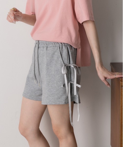 ad thie(アドティエ)の「サイドリボンショートパンツ(スウェットパンツ・レディース・ブラック/チャコール/杢グレー/オフホワイト・FREE)」の18枚目の写真