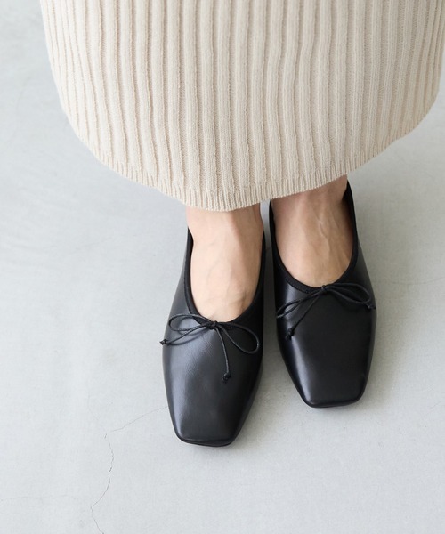 welleg（ウェレッグ）の「甲深 スクエアトゥ リボン バレエシューズ（バレエシューズ・レディース・アイボリー/ブラウン/ブラック・26.0cm/21.5cm/22.0cm/24.5cm/25.5cm/26.5cm/23.0cm/24.0cm/25.0cm/22.5cm/23.5cm）」の10枚目の写真