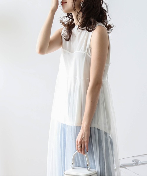 AMELY(エミリー)の「前後2wayシアーチュールキャミワンピ(サロペット/オーバーオール・レディース・モカ/ホワイト/ブラック・フリー)」の4枚目の写真