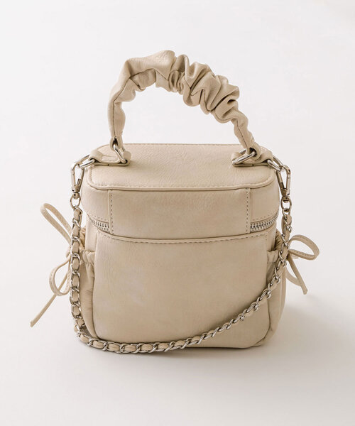 OLIVE des OLIVE（オリーブデオリーブ）の「ドロストバニティバッグ（ショルダーバッグ・レディース・ピンク/ブラック/アイボリー・FREE）」の18枚目の写真