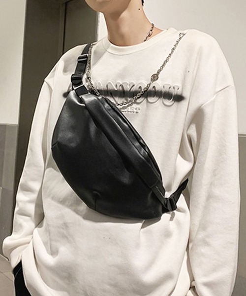 florist（フローリスト）の「【メンズ・レディース兼用】ヴィーガンレザーシンプルメッセンジャーバッグ/ショルダーバッグ（ボディバッグ/ウエストポーチ・レディース・ブラック/ブラウン/ホワイト・FREE）」の12枚目の写真