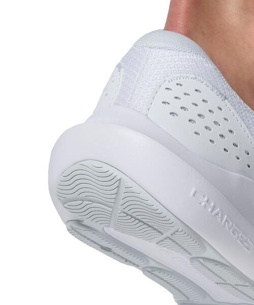 UNDER ARMOUR(アンダーアーマー)の「UAチャージド サージ4 ワイド(ランニング/レディース)(スニーカー・レディース・グレー系その他・26.0cm/24.5cm/24.0cm/23.0cm/25.0cm/23.5cm/25.5cm/22.5cm)」の9枚目の写真