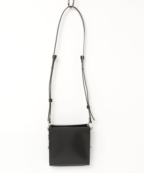 TOGA(トーガ)の「SQUARE SHOULDER BAG(ショルダーバッグ・メンズ・ブラック・ONE SIZE)」の2枚目の写真