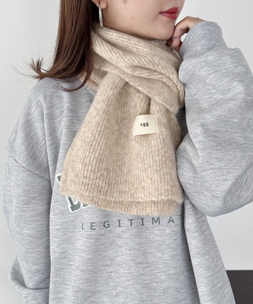 CLEA(クレア)の「メランジニットショートマフラー(マフラー・レディース・アイボリー/チャコールグレー/モカ/ブルー/ブラウン・FREE)」の8枚目の写真