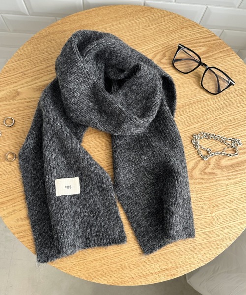 CLEA(クレア)の「メランジニットショートマフラー(マフラー・レディース・アイボリー/チャコールグレー/モカ/ブルー/ブラウン・FREE)」の12枚目の写真