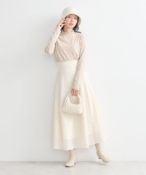 earth music&ecology(アースミュージックアンドエコロジー)の「ウール混チャ-ム付きバケットハット(ハット・レディース・アイボリー/ブラック/ピンク・FREE)」の15枚目の写真