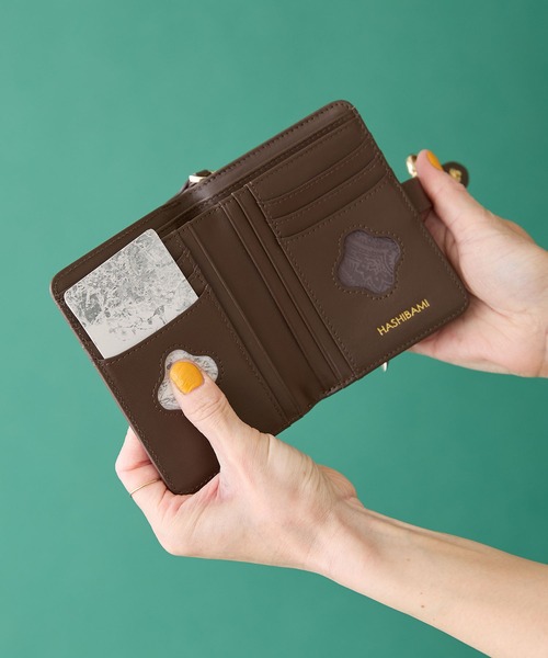 【HASHIBAMI】フラワーバックル 二つ折りウォレット(財布)|HASHIBAMI(ハシバミ) 【HASHIBAMI】フラワーバックル 二つ折りウォレット(財布)|HASHIBAMI(ハシバミ)