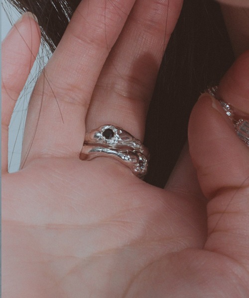 whoseA（フーシー）の「【silver925】Zirconia Ring/ ジルコニア リング（リング・メンズ・ベージュ/グレー/ブラック・10号/12号/16号）」の4枚目の写真