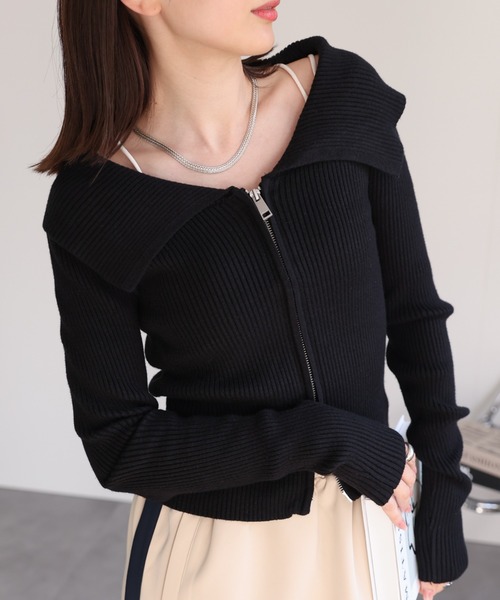 オフショルダークロスカットソートップス（カットソー/Tシャツ
