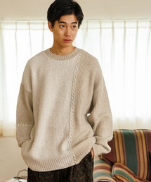 かがりステッチニットプルオーバー