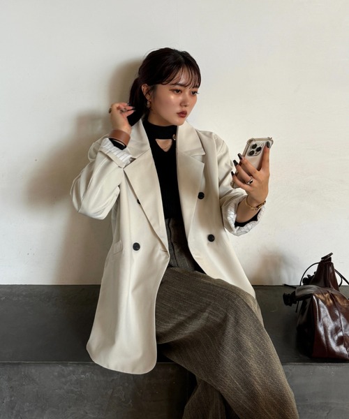 efill（エフィル）の「ダブル ボタン シンプル テーラードジャケット（テーラードジャケット・レディース・オフホワイト・FREE）」の16枚目の写真
