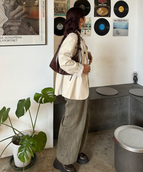 efill（エフィル）の「ダブル ボタン シンプル テーラードジャケット（テーラードジャケット・レディース・オフホワイト・FREE）」の17枚目の写真