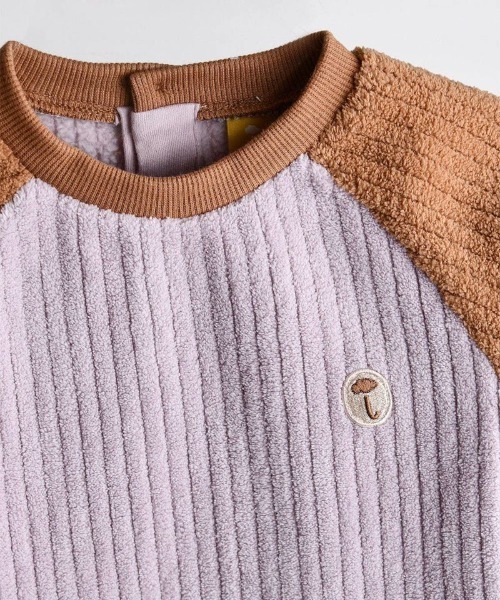 moimoln(モイモルン)の「クリップコーデュロイ起毛トップス(Tシャツ/カットソー・キッズ・ミント/イエロー/ブラウン・90cm/100cm/110cm/120cm)」の15枚目の写真