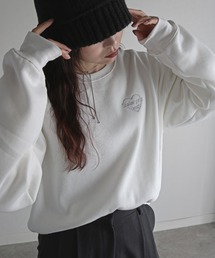 メタリック刺繍クロップドスウェット