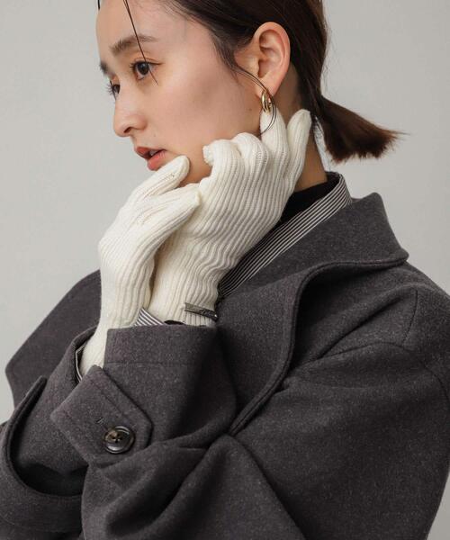 SENSE OF PLACE by URBAN RESEARCH(センスオブプレイスバイアーバンリサーチ)の「モチモチニットグローブ(手袋・レディース・チャコールグレー/レッド/オフホワイト・ONE)」の7枚目の写真