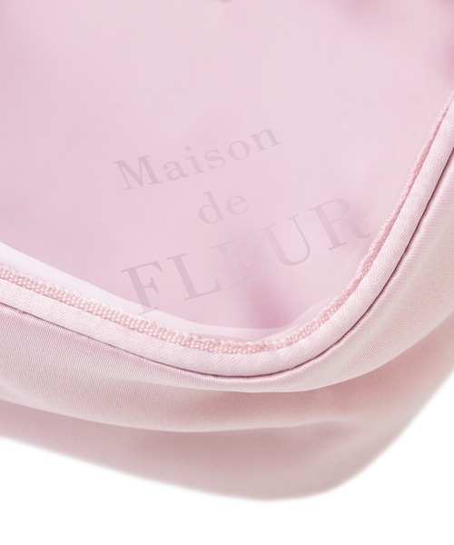 Maison de FLEUR(メゾンドフルール)の「EC限定クリアポーチM(ポーチ・レディース・アイボリー/ブラック/ライトブルー/イエロー/ミント/ラベンダー/ピンク/レッド・FREE)」の17枚目の写真