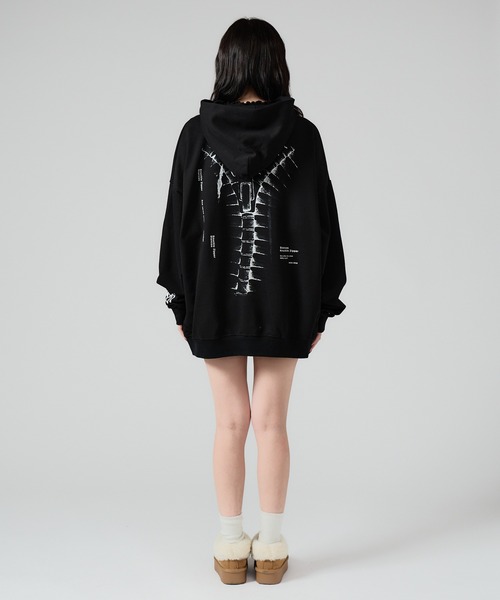 Zipper Design Pull Over Hoodie / ジッパーデザインプルオーバー