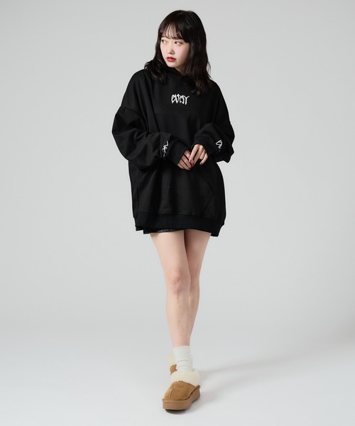 Zipper Design Pull Over Hoodie / ジッパーデザインプルオーバー