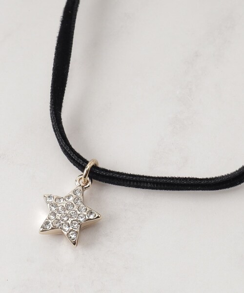 SHOO・LA・RUE（シューラルー）の「◆スターチョーカー（ネックレス・レディース・シルバー/ゴールド/ピンクゴールド・00）」の2枚目の写真