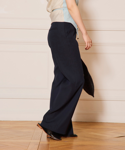 IENA LA BOUCLE（イエナラブークル）の「IENA LA BOUCLE デイリースラックス（スラックス・レディース・ネイビー/イエロー/ベージュ・34/36/38/40）」の7枚目の写真