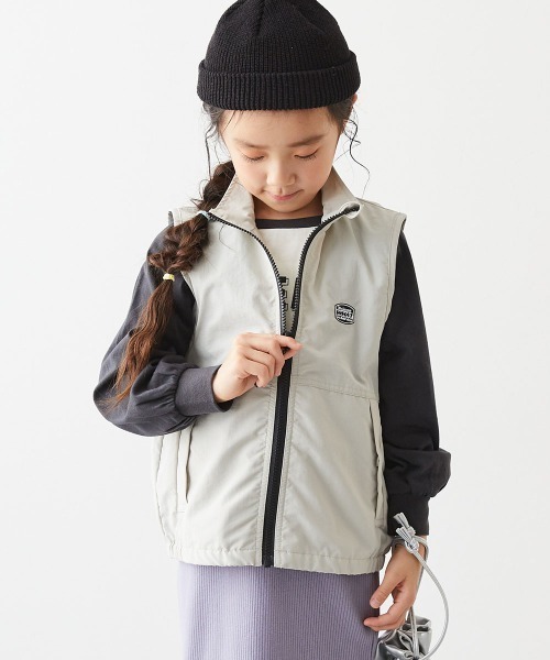 devirock(デビロック)の「水はじく ナイロン ポケッタブルベスト(その他アウター・キッズ・スカイブルー/ブラック/ライトグレー・110cm/100cm/160cm/150cm/140cm/130cm/120cm)」の1枚目の写真