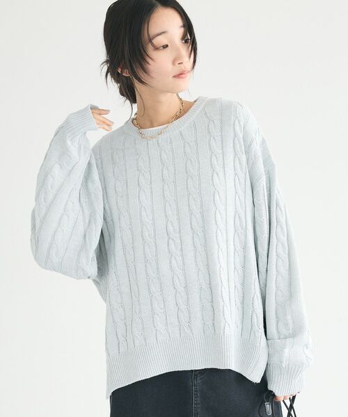 CRAFT STANDARD BOUTIQUE(クラフトスタンダードブティック)の「ケーブル柄サイドスリットニットプルオーバー(ニット/セーター・レディース・ホワイト系その他/杢グレー/ブルー・M/L/XL)」の4枚目の写真