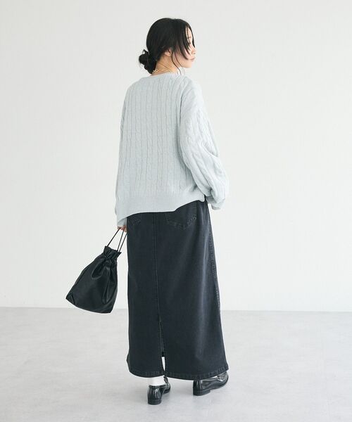 CRAFT STANDARD BOUTIQUE(クラフトスタンダードブティック)の「ケーブル柄サイドスリットニットプルオーバー(ニット/セーター・レディース・ホワイト系その他/杢グレー/ブルー・M/L/XL)」の11枚目の写真