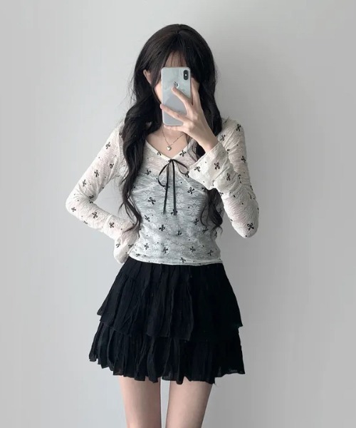 gossip!ロサンゼルス(ゴシップロサンゼルス)の「Y2K リボンレース シースルートップス(Tシャツ/カットソー・レディース・オフホワイト・FREE)」の3枚目の写真