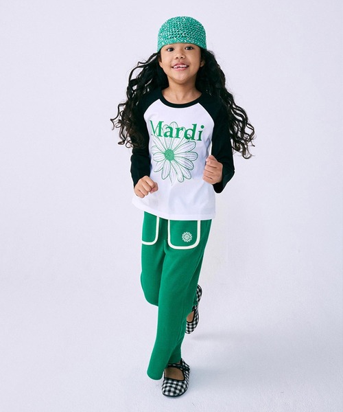 Mardi Mercredi(マルディメクルディ)の「KIDS TSHIRT RAGLAN FLOWERMARDI / キッズ Tシャツ ラグラン フラワーマルディ(Tシャツ/カットソー・キッズ・ネイビー/ブラック/ピンク/グリーン・110cm/100cm/130cm/120cm)」の13枚目の写真