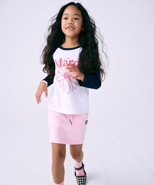 Mardi Mercredi(マルディメクルディ)の「KIDS TSHIRT RAGLAN FLOWERMARDI / キッズ Tシャツ ラグラン フラワーマルディ(Tシャツ/カットソー・キッズ・ネイビー/ブラック/ピンク/グリーン・110cm/100cm/130cm/120cm)」の5枚目の写真