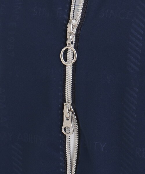 adabat（アダバット）の「撥水加工 ロゴチェックジップアップベスト（ベスト・レディース・ネイビー/ホワイト・38/40/42）」の22枚目の写真