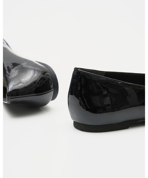 Emma Francis（エマフランシス）の「ダブルリボン フラットパンプス（パンプス・レディース・レッド/ブラック/ホワイト・23.0cm/23.5cm/24.0cm/24.5cm/25.0cm/22.5cm/22.0cm）」の17枚目の写真