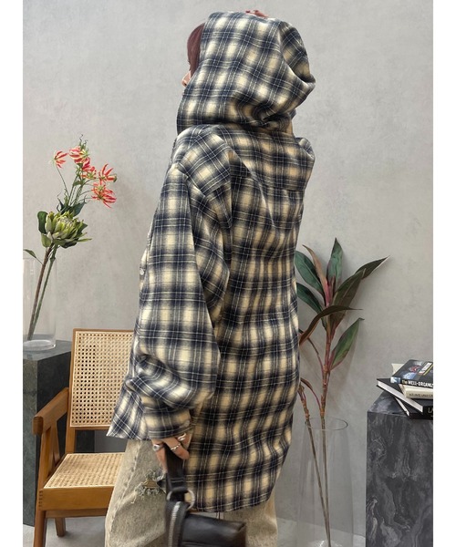 EVRIS(エヴリス)の「デニムベアロンパース(つなぎ/オールインワン・レディース・ベージュ/ブルー/ブラック・MEDIUM/SMALL)」の15枚目の写真