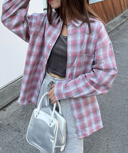 CIAOPANIC（チャオパニック）の「オンブレチェックシャツ（シャツ/ブラウス・レディース・ホワイト/ブラック/ブラウン/グレー/ピンク/ブルー/ミント・MEDIUM/LARGE）」の17枚目の写真
