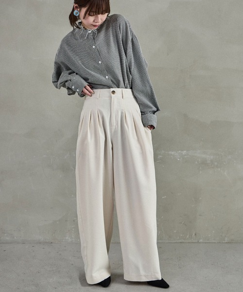 Fashion Letter(ファッションレター)の「フロントタックワイドスラックス(スラックス・レディース・グレイッシュベージュ/アイボリー/チャコールグレー・M)」の20枚目の写真