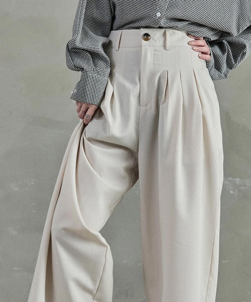 Fashion Letter(ファッションレター)の「フロントタックワイドスラックス(スラックス・レディース・グレイッシュベージュ/アイボリー/チャコールグレー・M)」の22枚目の写真