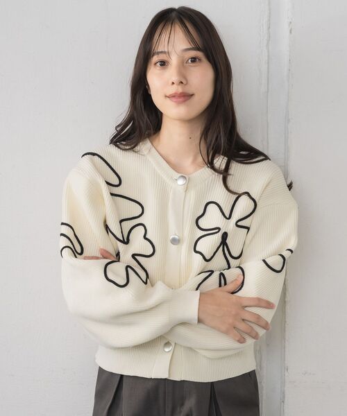 RETRO GIRL(レトロガール)の「コード刺繍カーデ(ニット/セーター・レディース・ナチュラル/ベージュ/ブラック・FREE)」の17枚目の写真