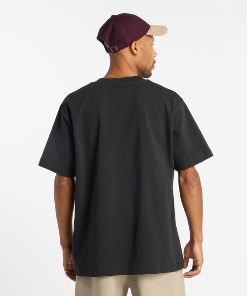 NEW BALANCE（ニューバランス）の「Numeric ショートスリーブTシャツ（Tシャツ/カットソー・メンズ・ブラック/グレイッシュベージュ・X-LARGE/LARGE/MEDIUM/SMALL）」の4枚目の写真
