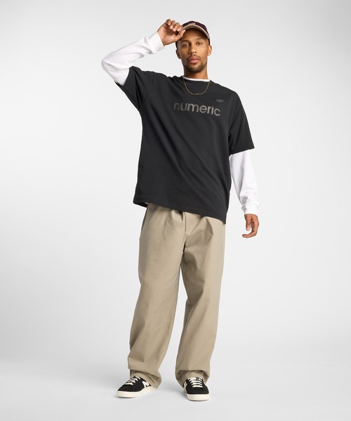 NEW BALANCE（ニューバランス）の「Numeric ショートスリーブTシャツ（Tシャツ/カットソー・メンズ・ブラック/グレイッシュベージュ・X-LARGE/LARGE/MEDIUM/SMALL）」の9枚目の写真